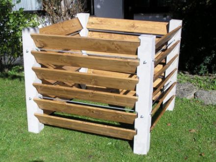 Rüegger Kompostsilo mit Betonpfosten